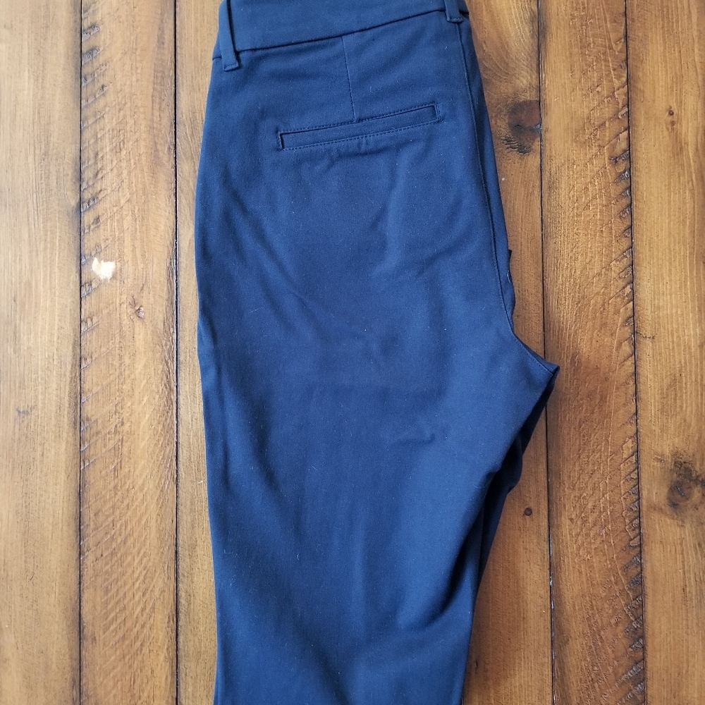 Pixie Pants Old Navy (womens business)
